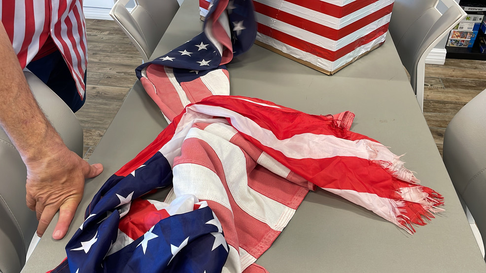 Ultimate Flags - Best Online Flag Store For Police LE Flags